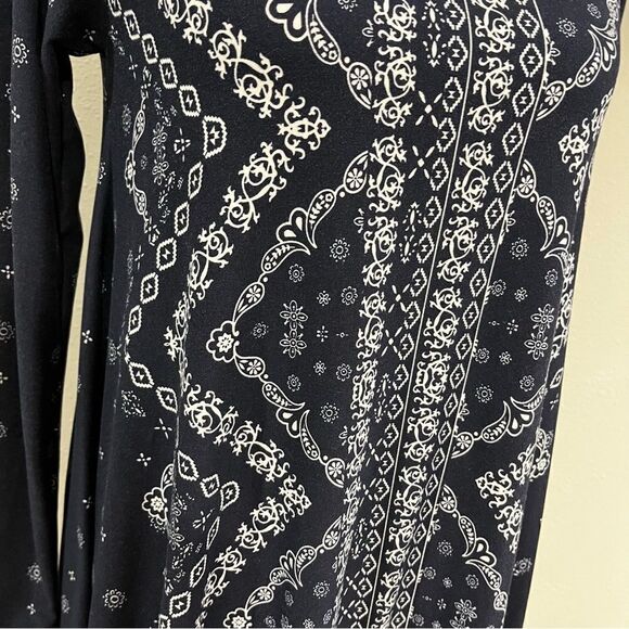 Geometrical floral print long sleeve navy tunic / mini dress - Picture 4 of 11